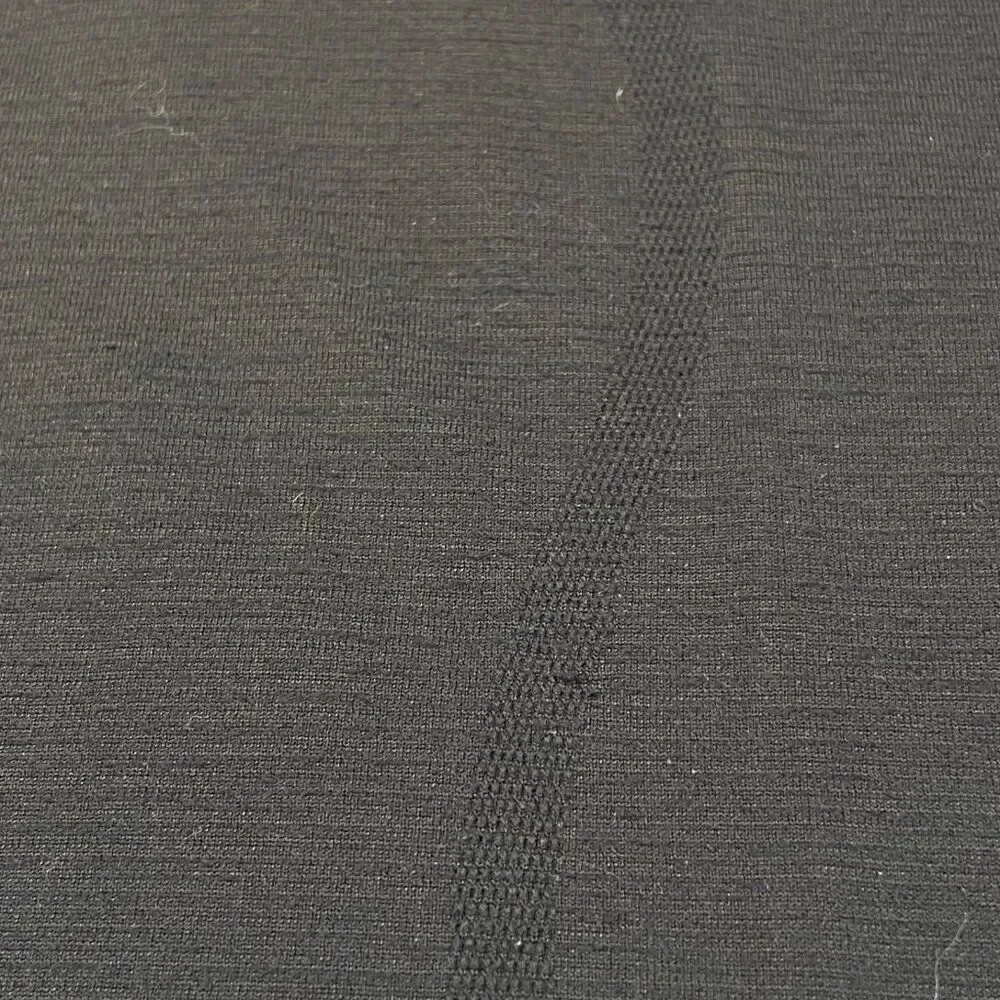 Lululemon Swiftly Tech Long Sleeve Crewneck Shirt Black Womens 10 FLAW